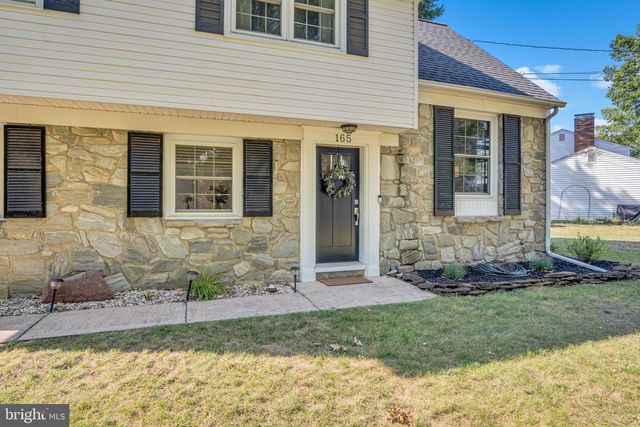 165 OLD FORD DR, Camp Hill, PA 17011