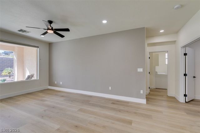 4379 Bella Cascada Street, Las Vegas, NV 89135