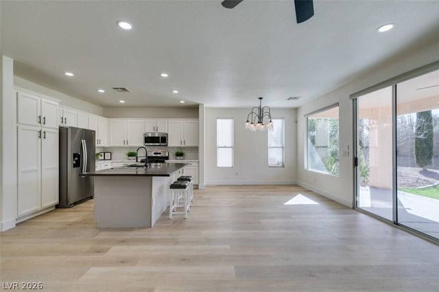 4379 Bella Cascada Street, Las Vegas, NV 89135