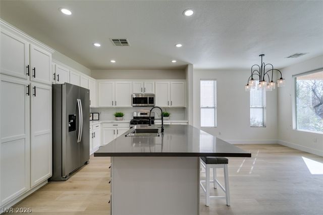 4379 Bella Cascada Street, Las Vegas, NV 89135