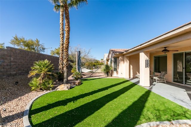 4379 Bella Cascada Street, Las Vegas, NV 89135