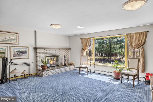 52 WESTBROOK DR, Moorestown, NJ 08057