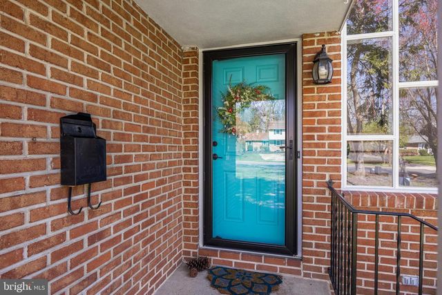 52 WESTBROOK DR, Moorestown, NJ 08057