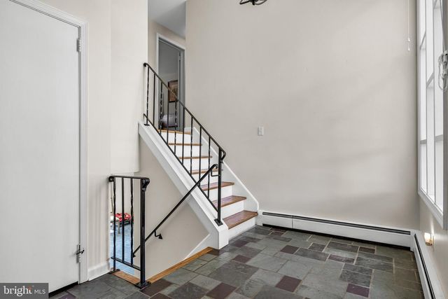 52 WESTBROOK DR, Moorestown, NJ 08057