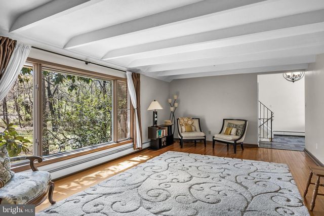 52 WESTBROOK DR, Moorestown, NJ 08057