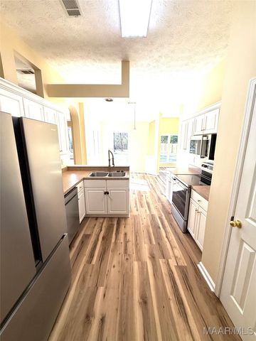 443 RIVER OAKS Drive, Wetumpka, AL 36092