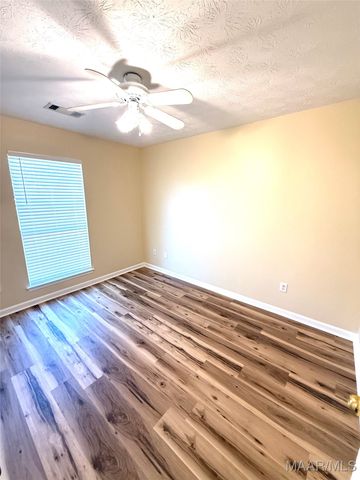 443 RIVER OAKS Drive, Wetumpka, AL 36092