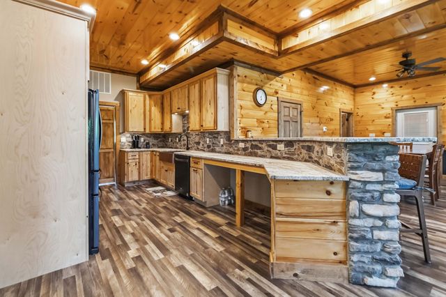 483 Kimber Drive, Nancy, KY 42544