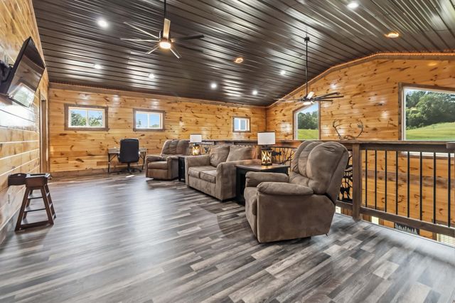 483 Kimber Drive, Nancy, KY 42544