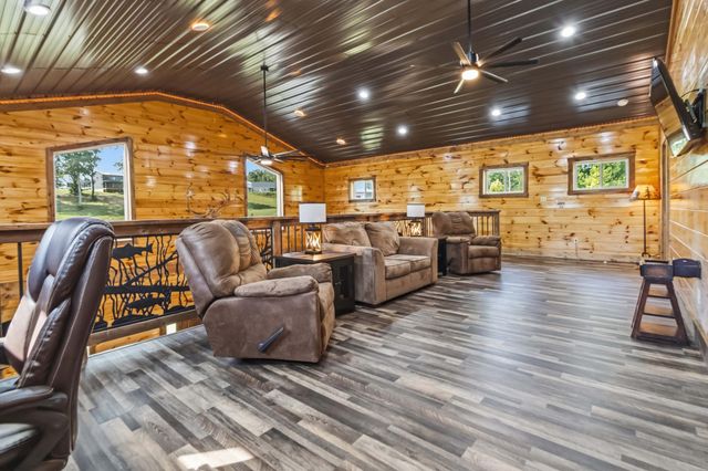 483 Kimber Drive, Nancy, KY 42544