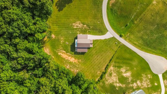 483 Kimber Drive, Nancy, KY 42544