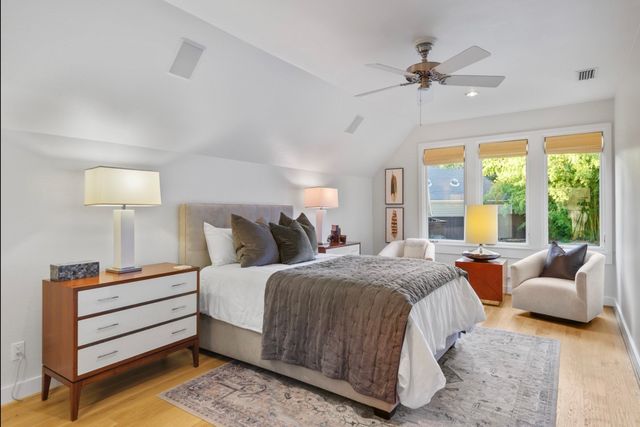 11545 Hillcrest Road, Dallas, TX 75230