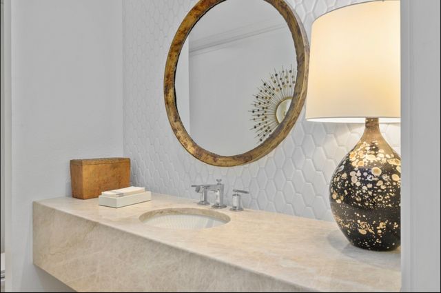 11545 Hillcrest Road, Dallas, TX 75230