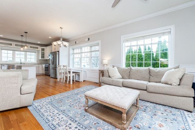 135 Sumner St 1, Quincy, MA 02169