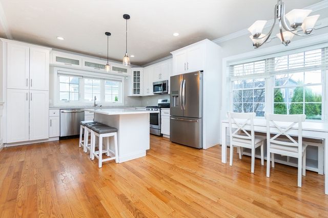 135 Sumner St 1, Quincy, MA 02169