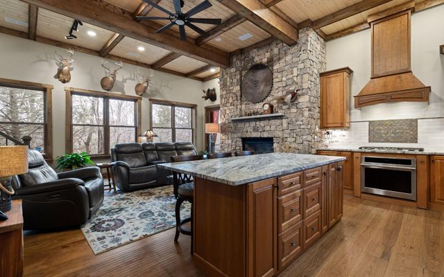 9963 Huckleberry Lane, Soddy Daisy, TN 37379