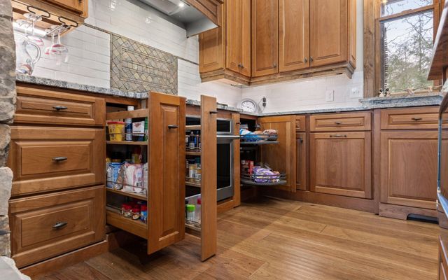 9963 Huckleberry Lane, Soddy Daisy, TN 37379