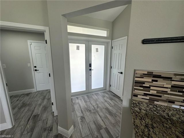 1518 NE 43rd LN, Cape Coral, FL 33909