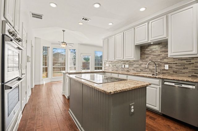 7500 Zurich Drive, Plano, TX 75025