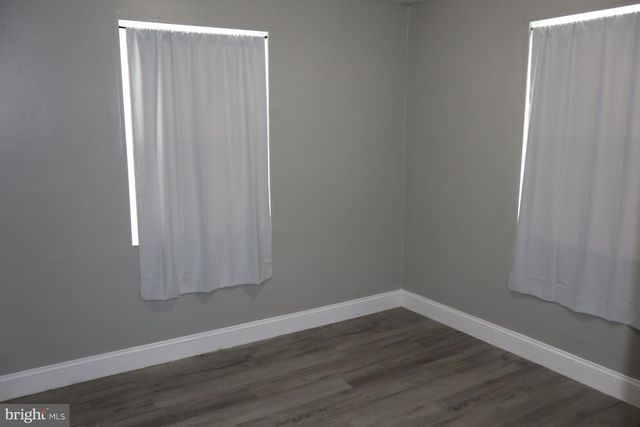 306 ELWOOD PL, New Castle, DE 19720