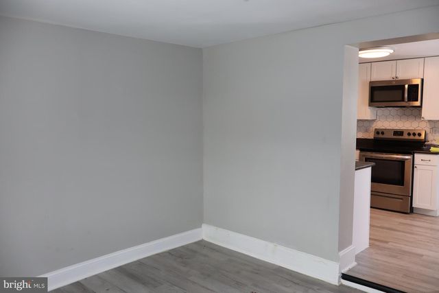 306 ELWOOD PL, New Castle, DE 19720