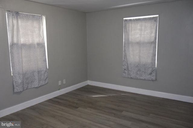 306 ELWOOD PL, New Castle, DE 19720