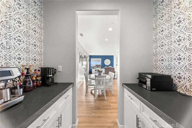 16105 Gallery Heights Drive, Riverside, CA 92504
