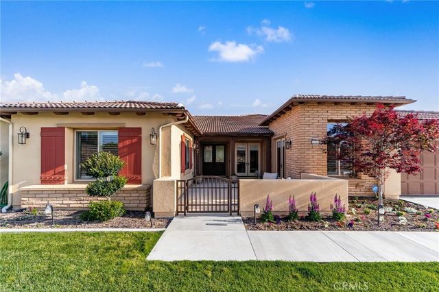 16105 Gallery Heights Drive, Riverside, CA 92504