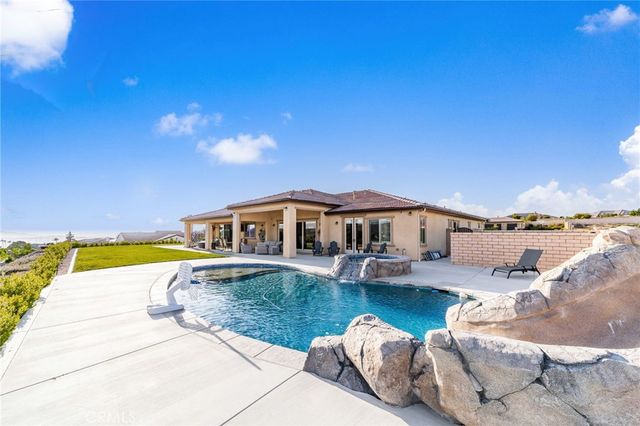 16105 Gallery Heights Drive, Riverside, CA 92504