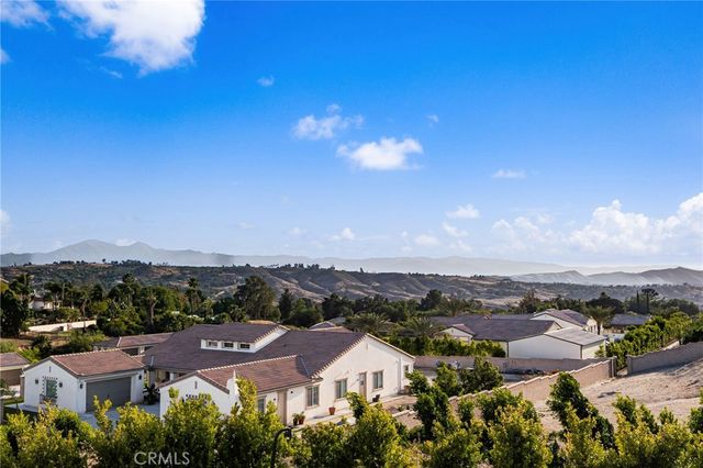 16105 Gallery Heights Drive, Riverside, CA 92504