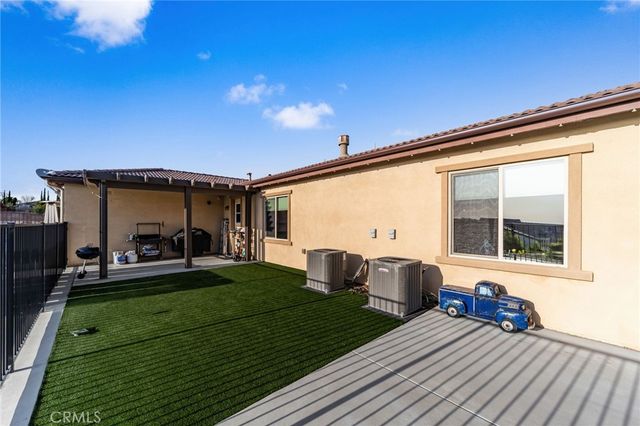 16105 Gallery Heights Drive, Riverside, CA 92504