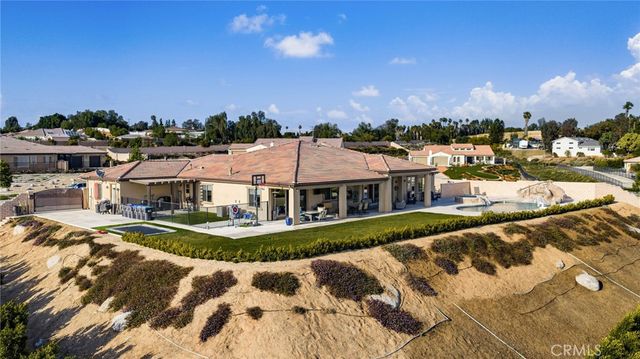 16105 Gallery Heights Drive, Riverside, CA 92504