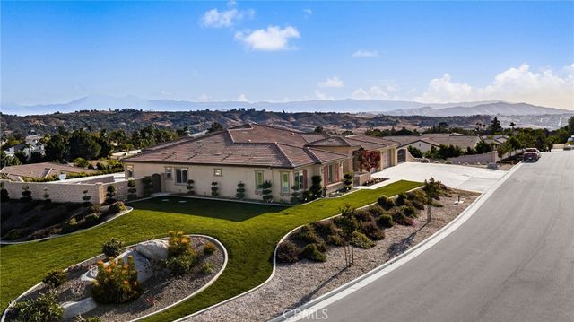 16105 Gallery Heights Drive, Riverside, CA 92504