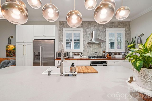 226 W Park Avenue, Charlotte, NC 28203