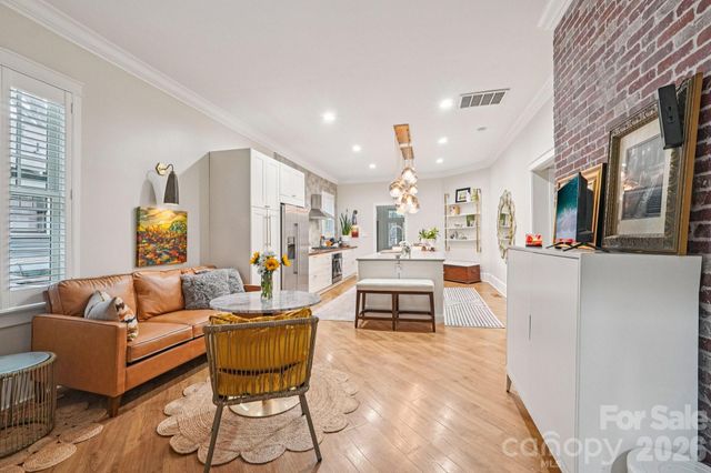 226 W Park Avenue, Charlotte, NC 28203