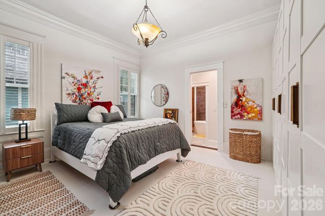 226 W Park Avenue, Charlotte, NC 28203