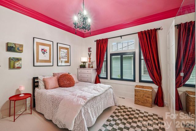 226 W Park Avenue, Charlotte, NC 28203