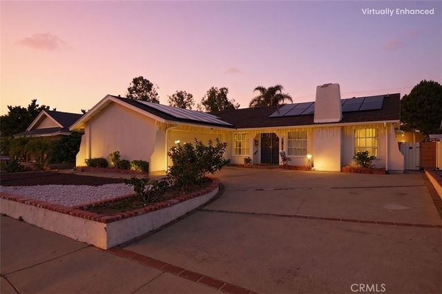 27828 Parkvale, Saugus, CA 91350