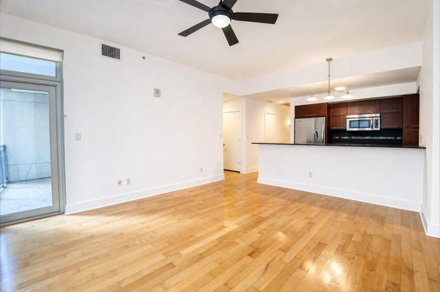 603 Davis ST 1207, Austin, TX 78701