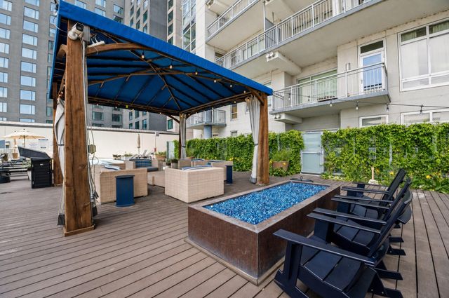 603 Davis ST 1207, Austin, TX 78701