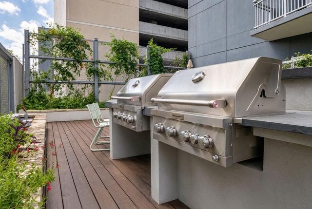 603 Davis ST 1207, Austin, TX 78701
