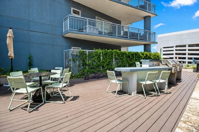 603 Davis ST 1207, Austin, TX 78701