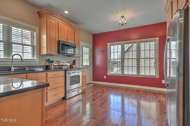 931 Walkers Bend Road, Johnson City, TN 37615