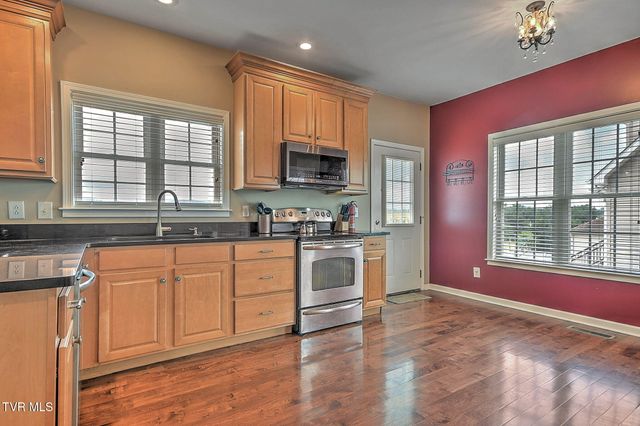 931 Walkers Bend Road, Johnson City, TN 37615