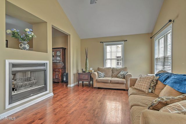 931 Walkers Bend Road, Johnson City, TN 37615