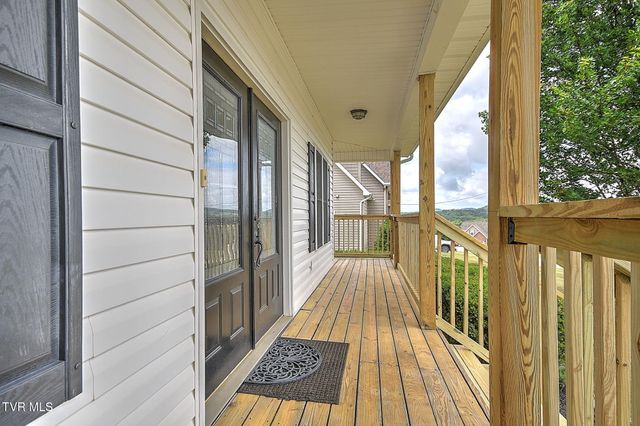 931 Walkers Bend Road, Johnson City, TN 37615