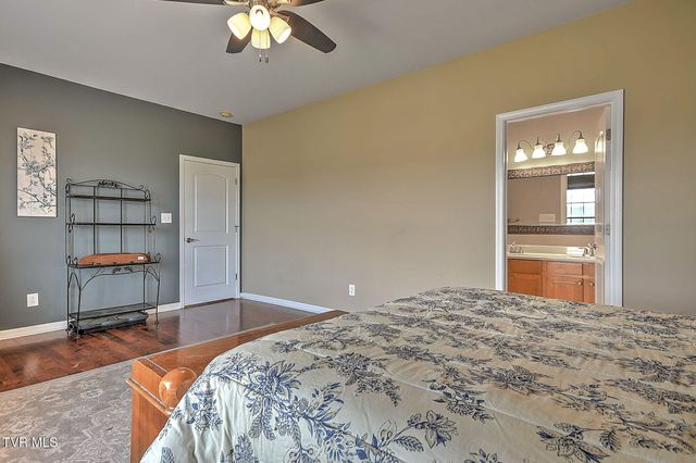 931 Walkers Bend Road, Johnson City, TN 37615