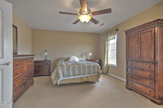931 Walkers Bend Road, Johnson City, TN 37615