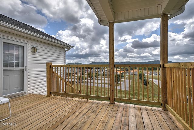 931 Walkers Bend Road, Johnson City, TN 37615