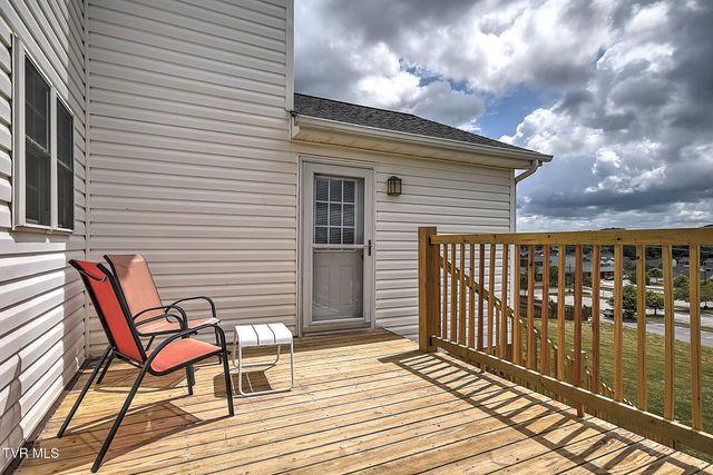 931 Walkers Bend Road, Johnson City, TN 37615